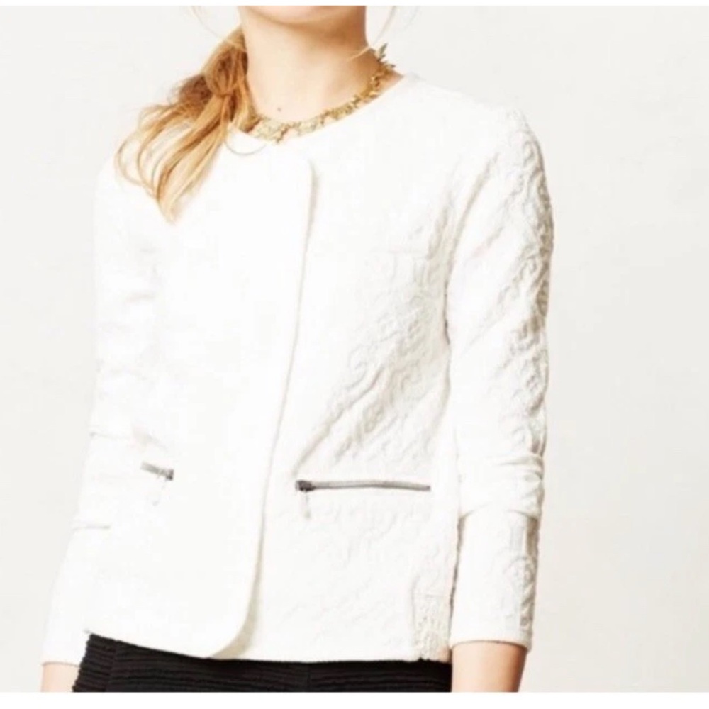 Anthropologie Moth Quilted Jacquard Zip Front Jacket in ivory or white. Size M